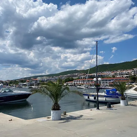 Daire Horizon 11 'в' *